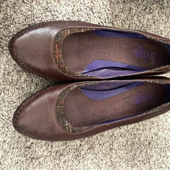 Indigo low heel - Picture 1 of 3